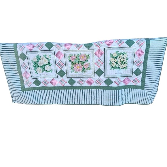 VTG Garden Block Quilt Floral Striped Reversible Hand Sewn Pink Green 82x84 FLAW - Picture 3 of 16